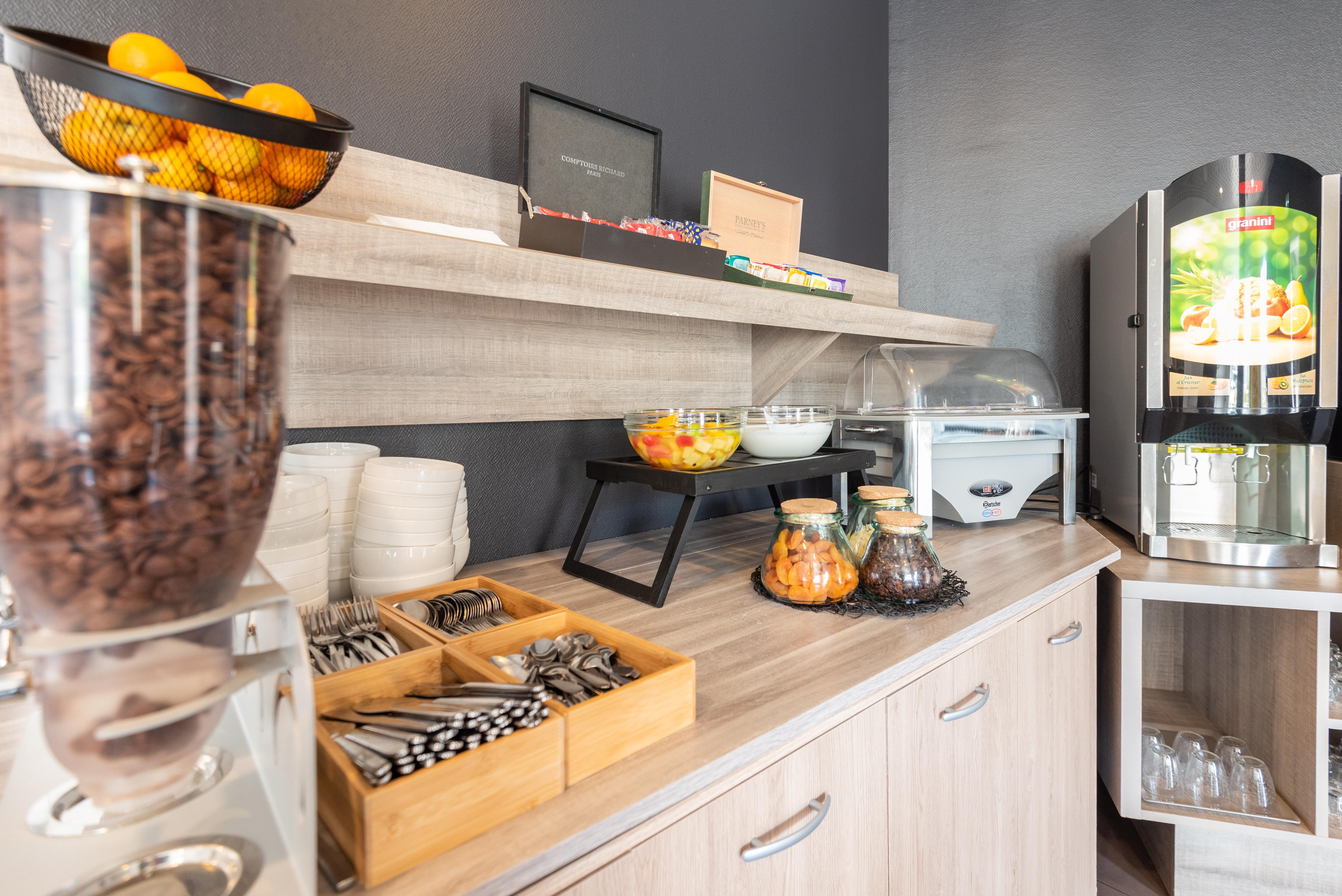 Zenitude Hotel-Residences Narbonne Centre Buitenkant foto