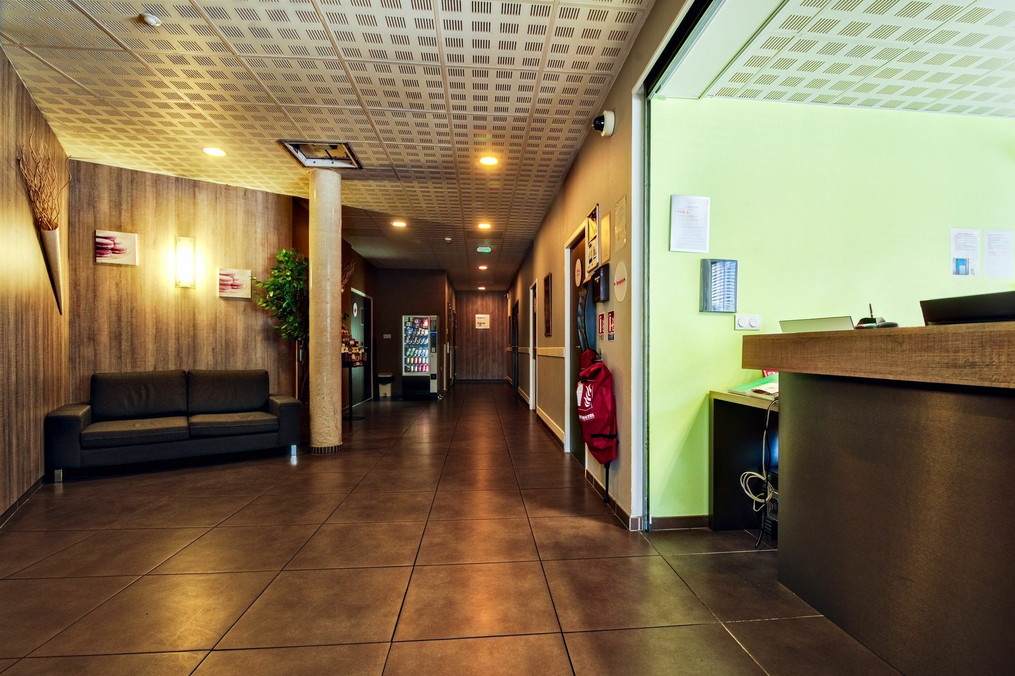 Zenitude Hotel-Residences Narbonne Centre Buitenkant foto